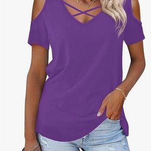 Amoretu NWOT.Purple Cold Shoulder Blouse Size M